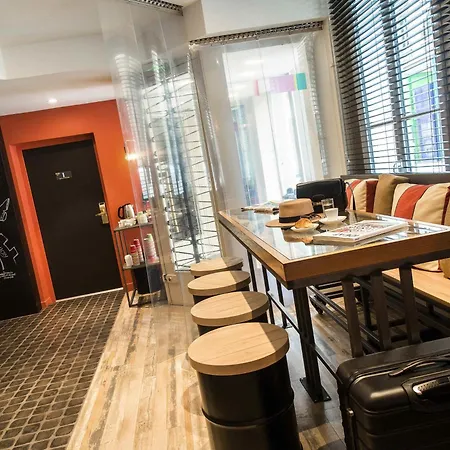 Ibis Styles Paris Mairie De 3* Clichy